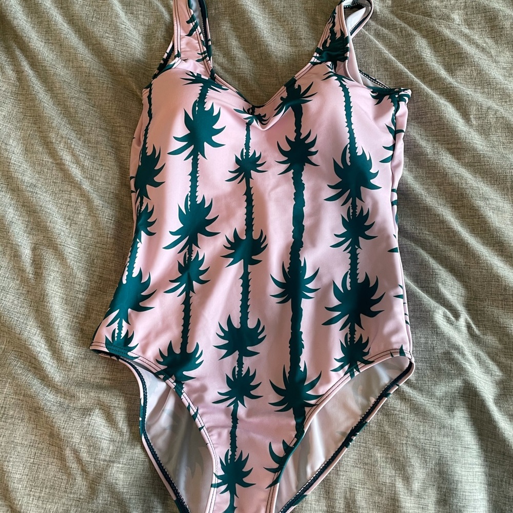 never worn swimsuit